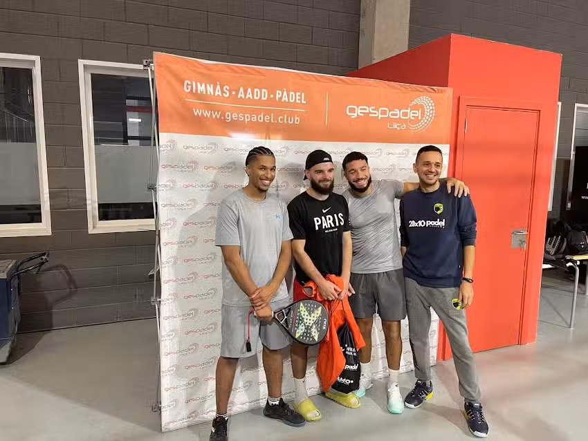 20X10 P&aacute;del Academy