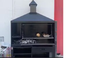 BISTR&Oacute; BAR PADEL INDOOR LA REDONDA