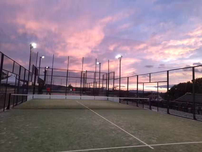 Can Miret P&agrave;del i Tennis