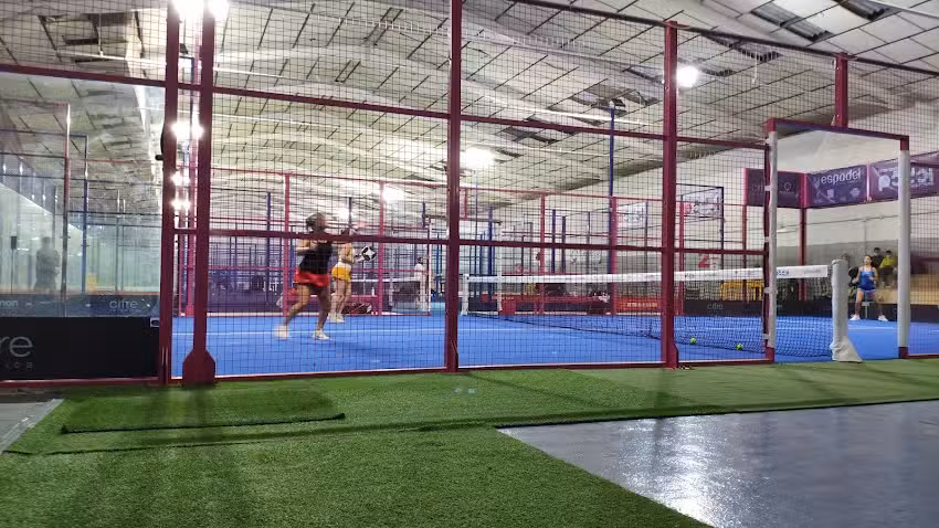 Centro de Padel Burriana ESPADEL