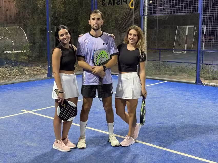 Clases de p&aacute;del VITAPADEL