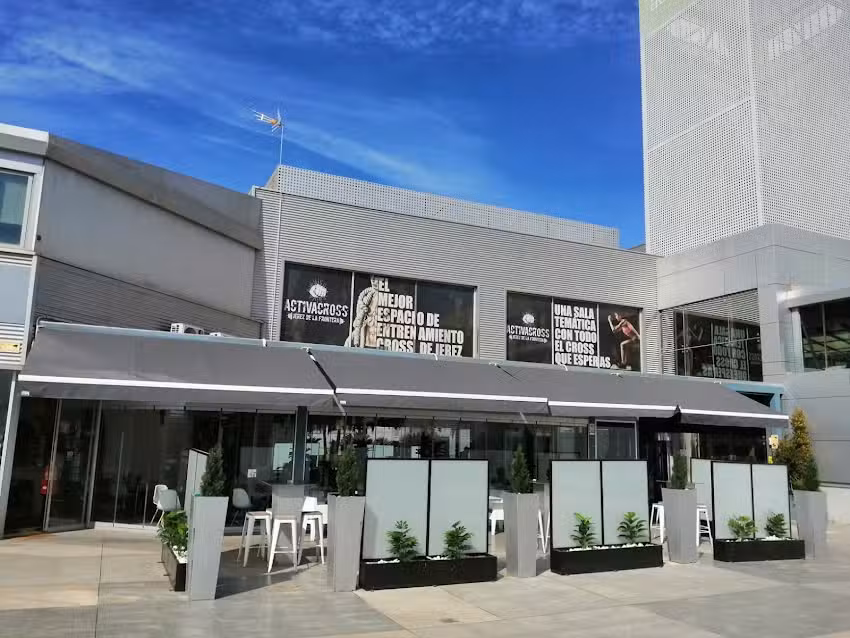 Club de P&aacute;del- Bar-Cafeter&iacute;a ActivaClub Jerez