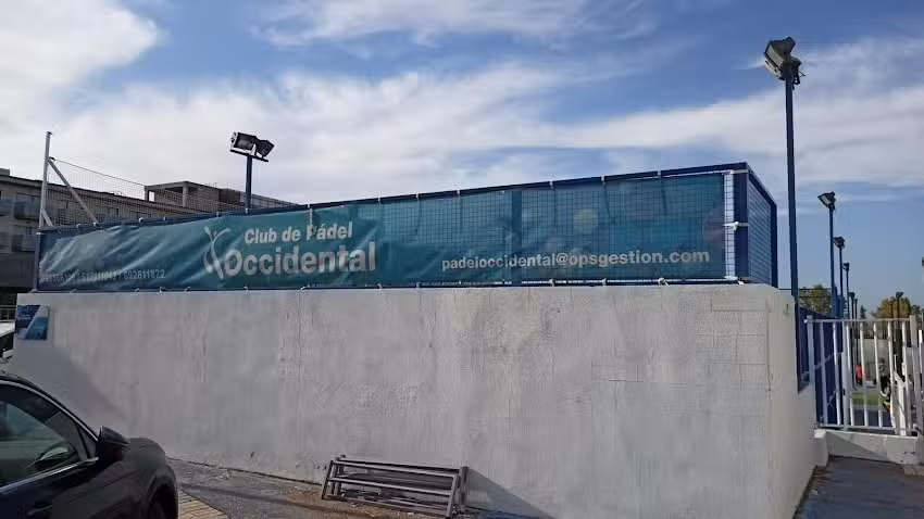 Club de p&aacute;del Occidental