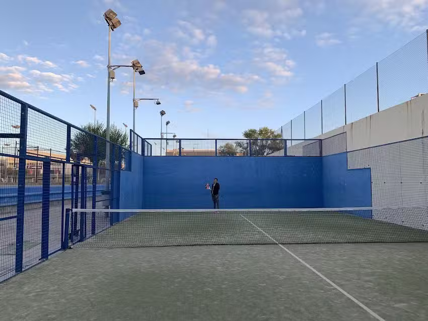 Club de tenis y p&aacute;del Coslada