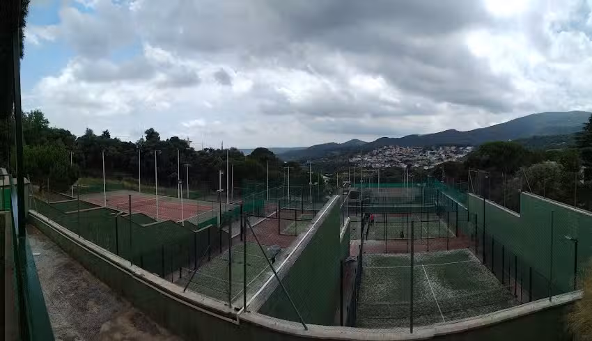 Club Nataci&oacute; Caldes, P&aacute;del i Tenis La Font dels Enamorats
