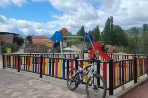 Complejo deportivo el To&ntilde;a ro