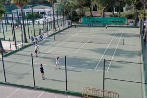 ESCOLA DE TENNIS I PÀDEL by GART