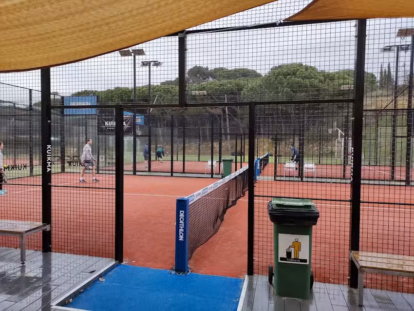 ESPAI P&Agrave;DEL BLANES