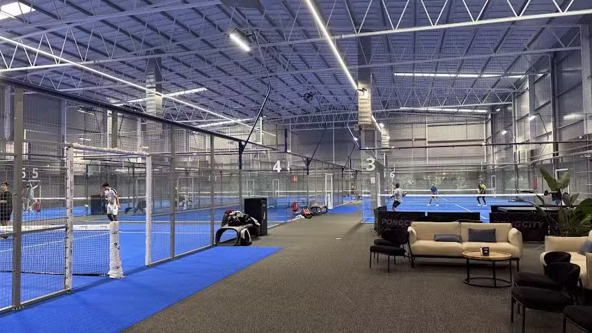 Iron X Deluxe Padel Club Sevilla