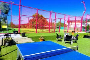 LA CHOZA GODELLETA PADEL & POOL