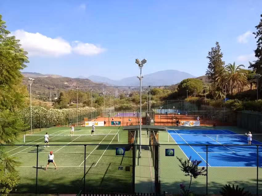 Manolo Santana Racquets Club &ndash; Tennis, Padel & Fitness
