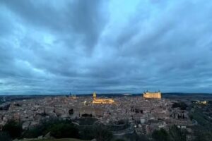 PABELLÓN MULTIUSOS PÁDEL