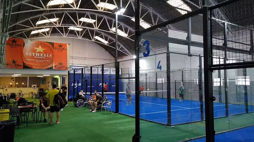 P&aacute;del Alboraya Indoor