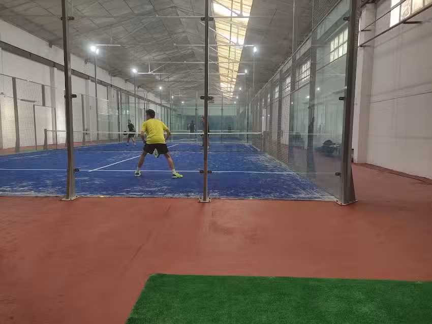 P&aacute;del el &Aacute;guila Utebo