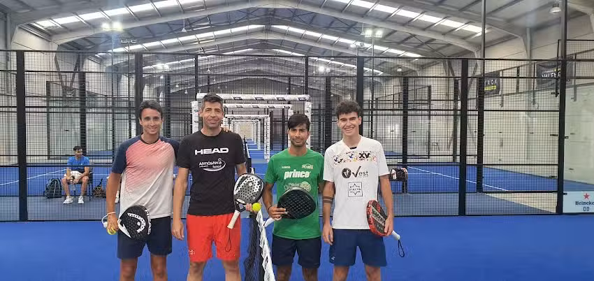 P&aacute;del &Eacute;lite 22 Paterna