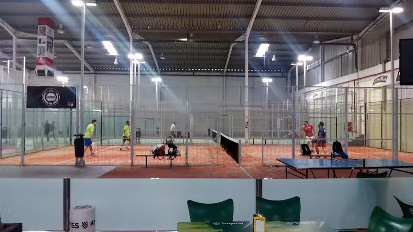 padel en cubierto