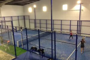Padel Indoor Albalat I Escuela y pistas de p&aacute;del