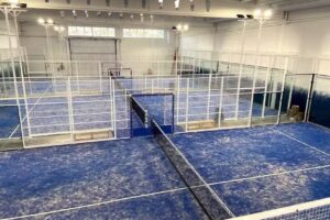 P&agrave;del Indoor Gironella