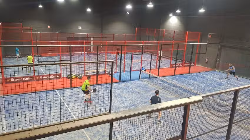 Padel Indoor La Ria