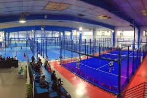 P&agrave;del Indoor Matar&oacute;