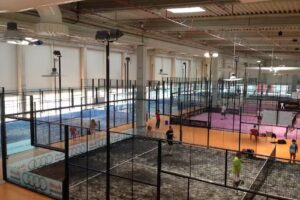 P&aacute;del Plaza Indoor