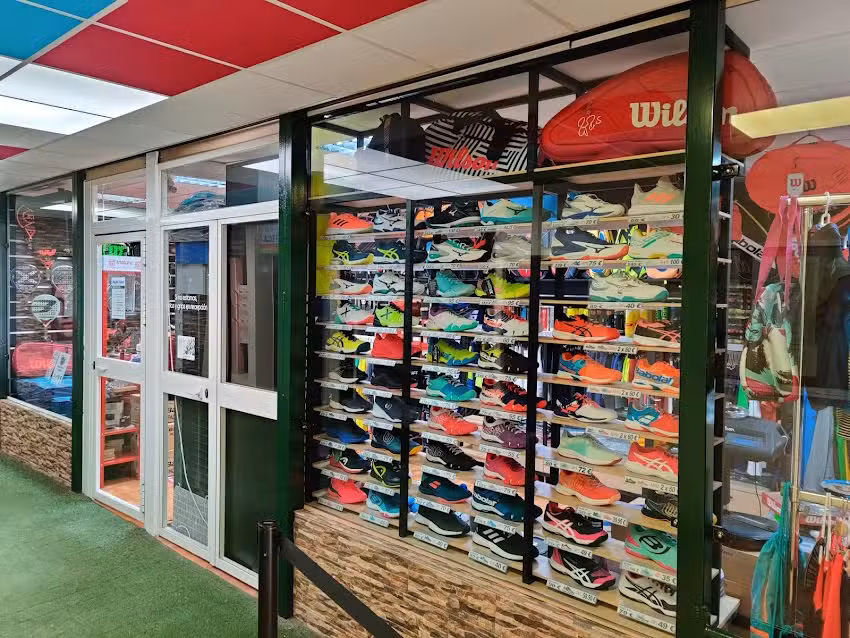 Padel y tenis M&aacute;laga