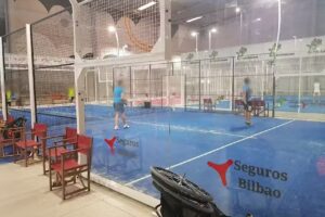 Padelarium | Club de p&aacute;del Indoor en Gav&aacute;