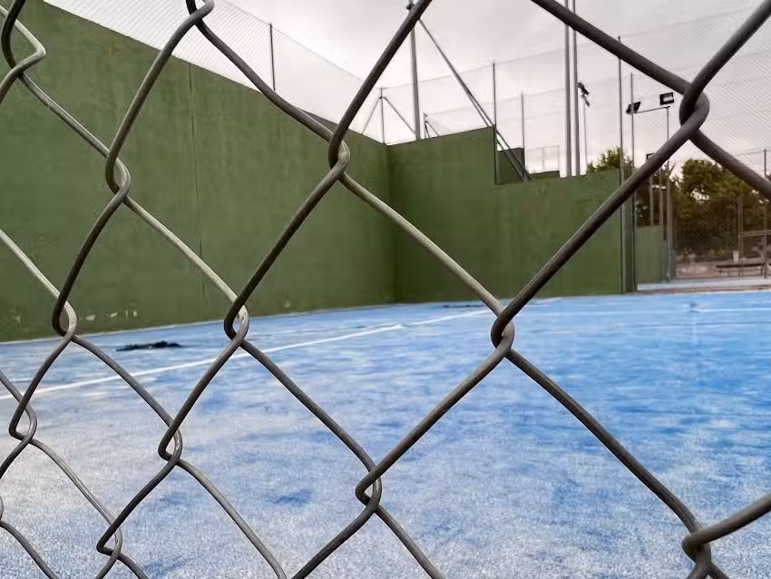 Pista de p&aacute;del 01