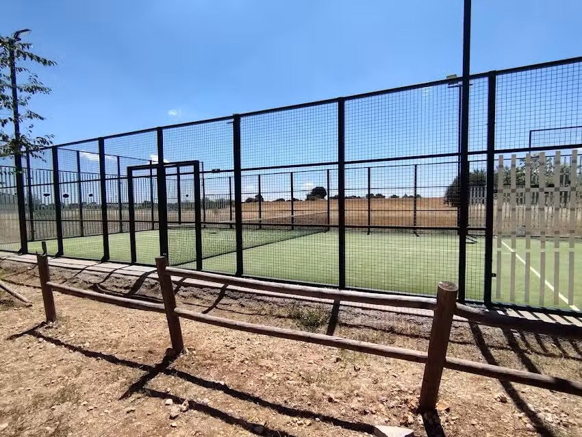 Pista de p&aacute;del