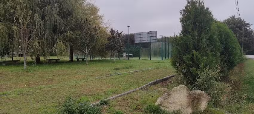 Pista de p&aacute;del