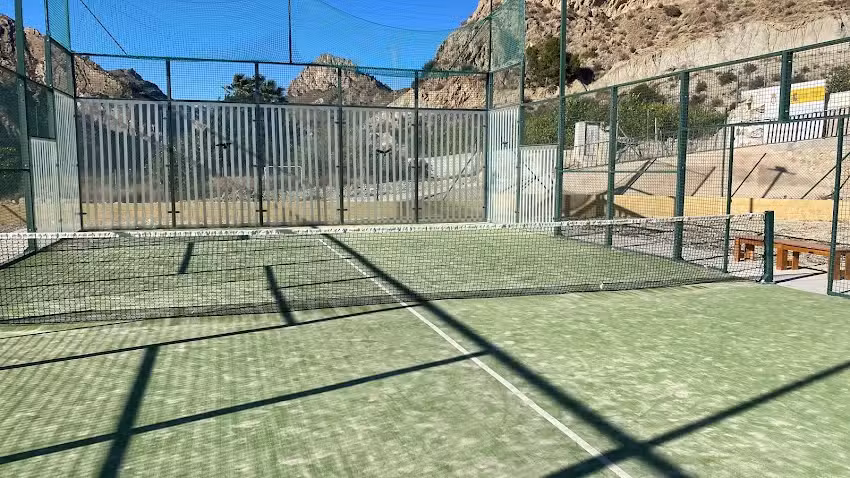 Pista de P&aacute;del