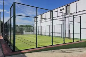 Pista de P&aacute;del