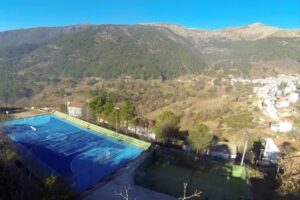 Pista de p&aacute;del