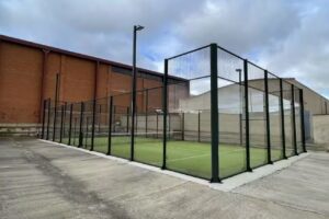 Pista de p&aacute;del