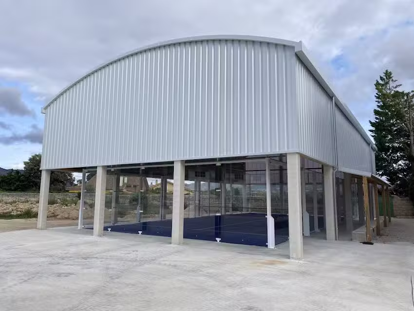 Pista de p&aacute;del de C&aacute;seda