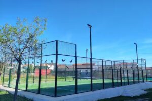 Pista de p&aacute;del municipal