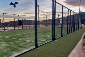 Pista de P&aacute;del municipal