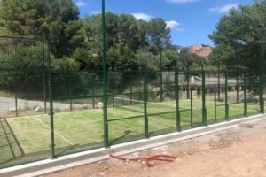 Pista p&aacute;del Monistrol