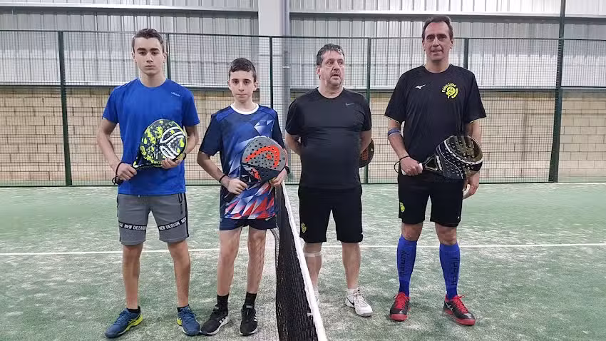 Pistas de Padel Municipales Nestares